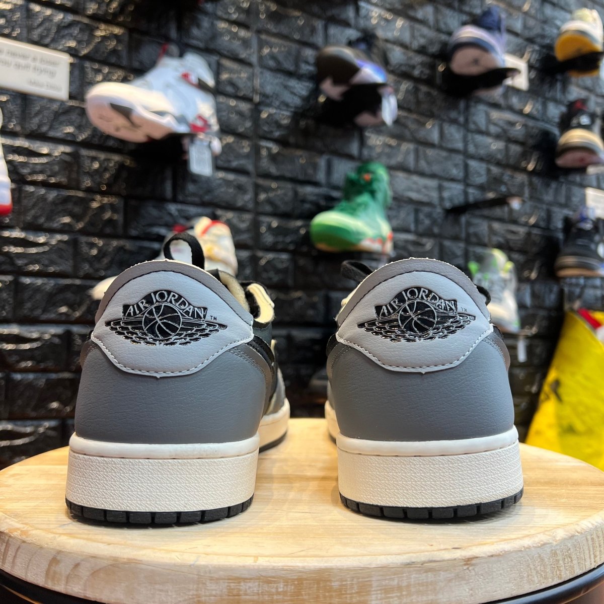 Air Jordan 1 Retro Low OG EX 'Dark Smoke Grey' - Gently Enjoyed (Used) Men 13 - Low Sneaker - Jawns on Fire Sneakers & Streetwear