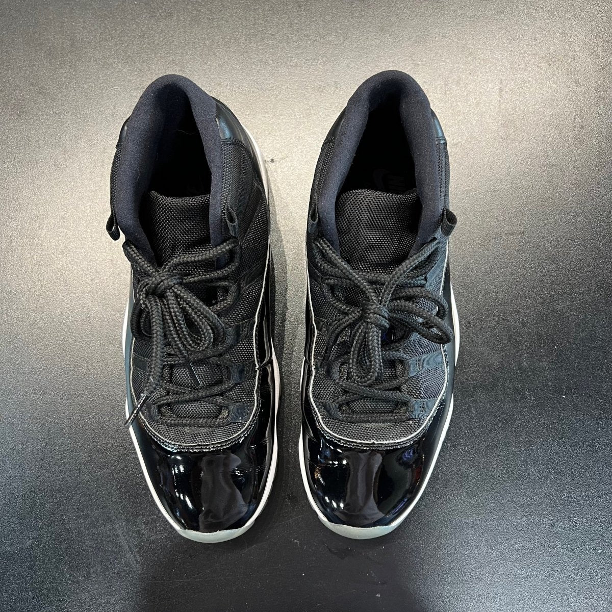 Air Jordan 11 Retro 'Space Jam' 2016 - Gently Enjoyed (Used) - Men 11 - Rep Box - High Sneaker - Jawns on Fire Sneakers & Streetwear
