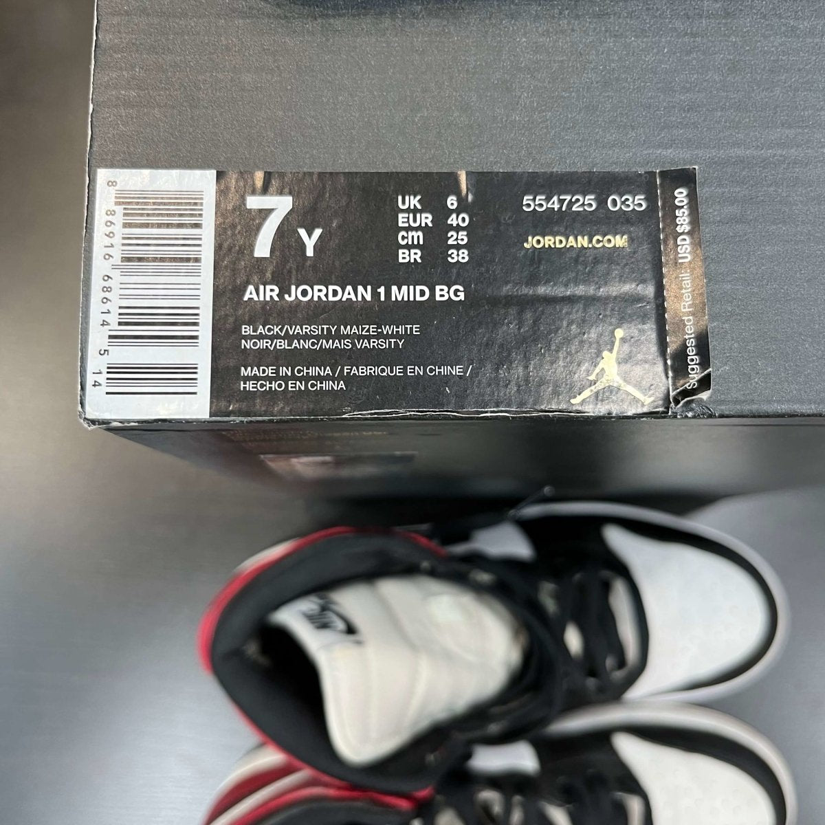 Jordan 1 Retro Black Toe (2016) - Gently Enjoyed (Used) Grade School 7 - Mid Sneaker - Jawns on Fire Sneakers & Streetwear