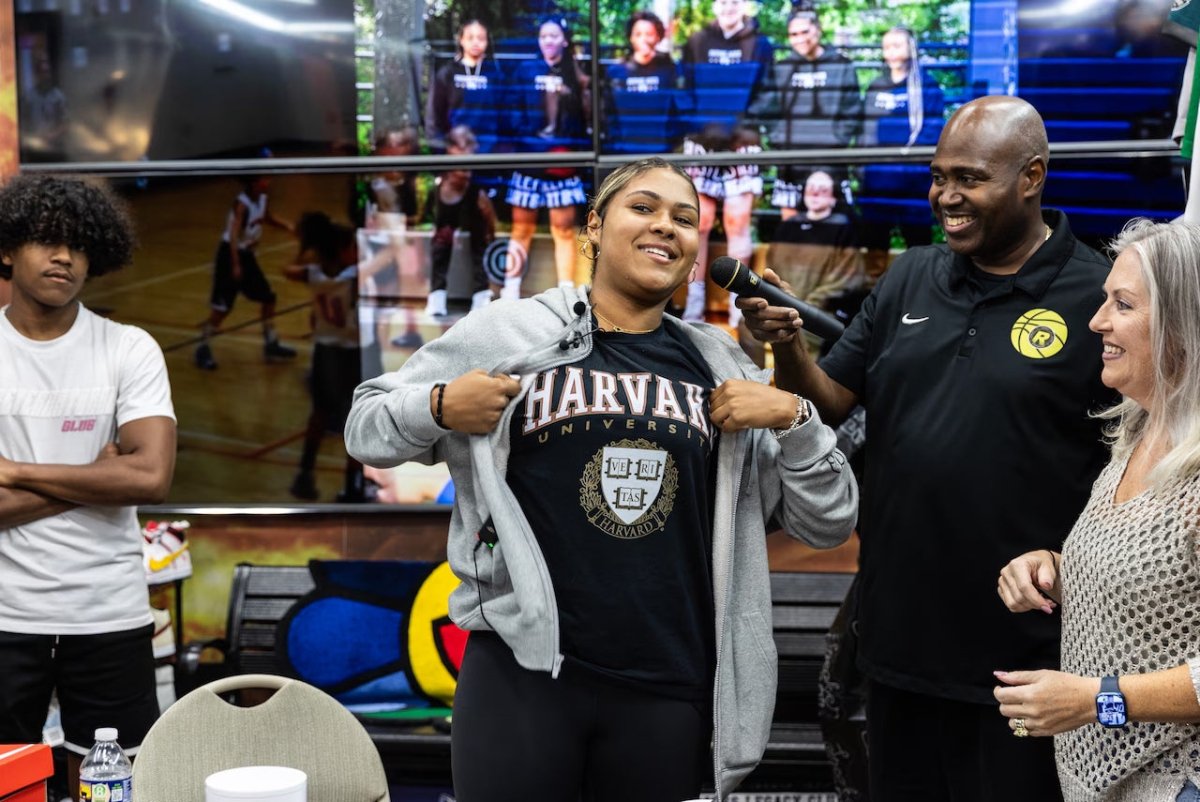 Brand Ambassador Olivia Jones featured in Penn Live - Jawns on Fire