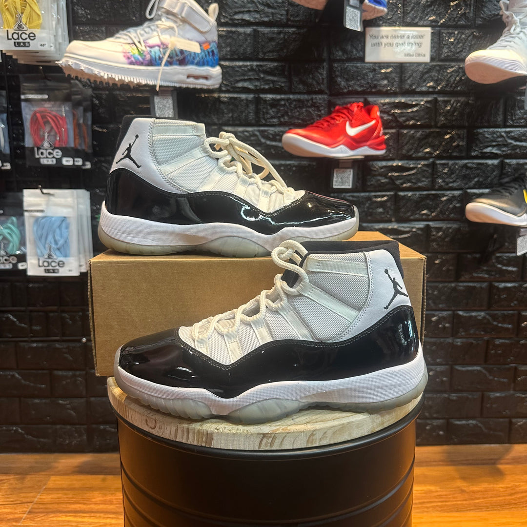 Jordan Jordan 11 Retro Concord 2018 Gently Enjoyed Used Men 9.5 Rep Box High Sneaker Jawns on Fire