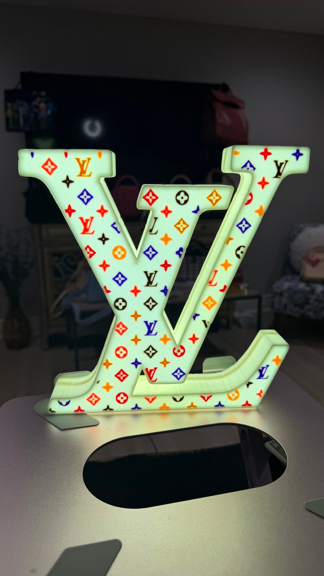 LV Monogram White Light