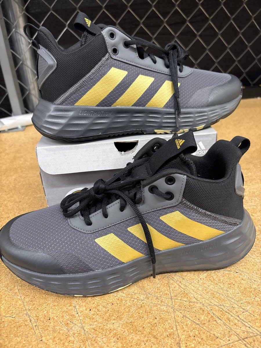 Adidas Black/Gold Men 9 Used - Sneakers - Jawns on Fire Sneakers & Shoes