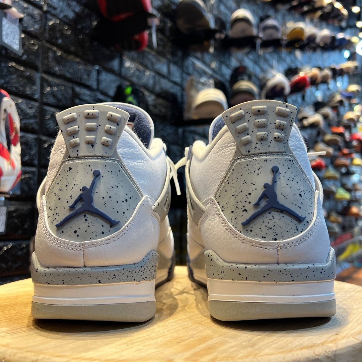 Air Jordan 4 Midnight Navy - Gently Enjoyed (Used) Men 10 - Mid Sneaker - Jawns on Fire Sneakers & Streetwear