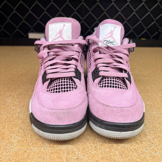 Air Jordan 4 Retro &