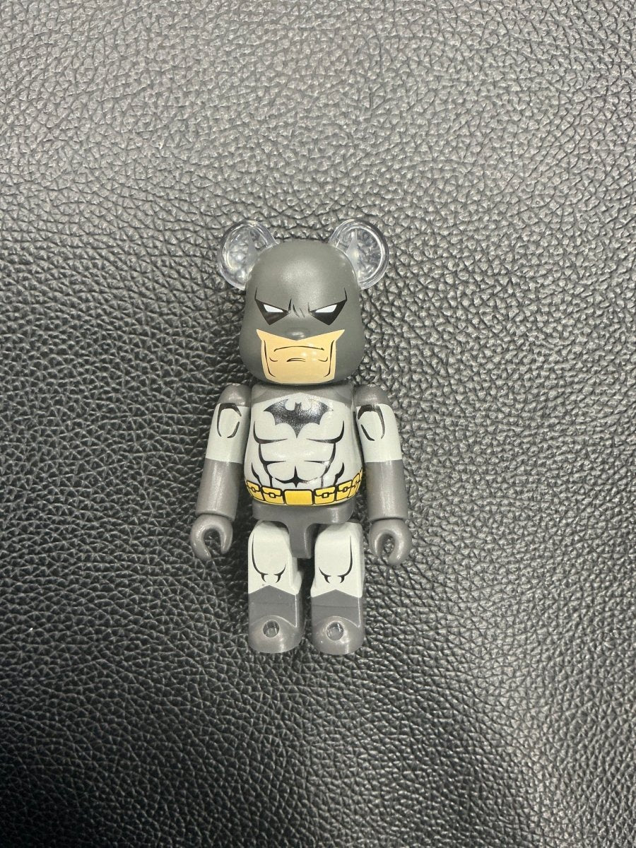 Be@rbrick Batman (Hush Black Version) 100% - Designer Toy - Jawns on Fire Sneakers & Shoes