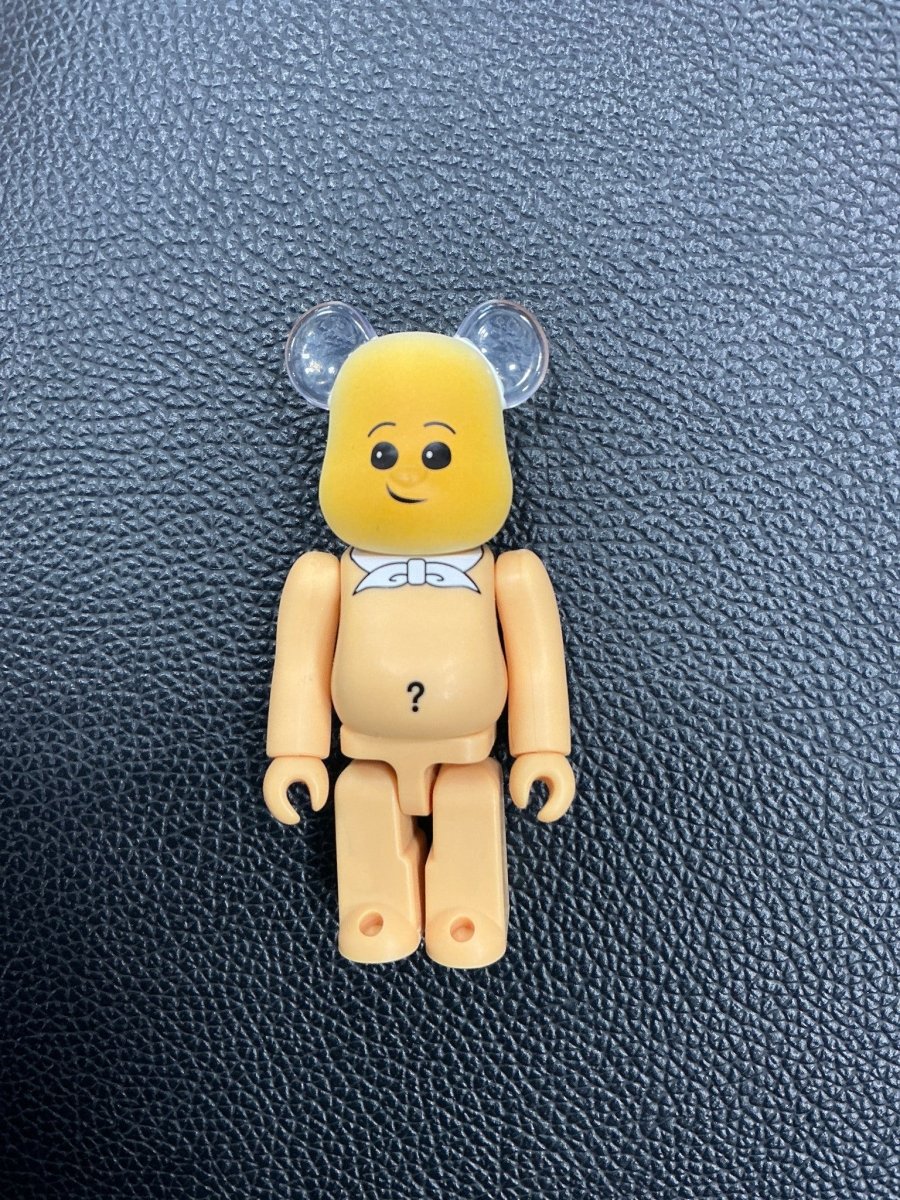 BE@RBRICK Series 51 "I'm donut?" 100% - Designer Toy - Jawns on Fire Sneakers & Shoes