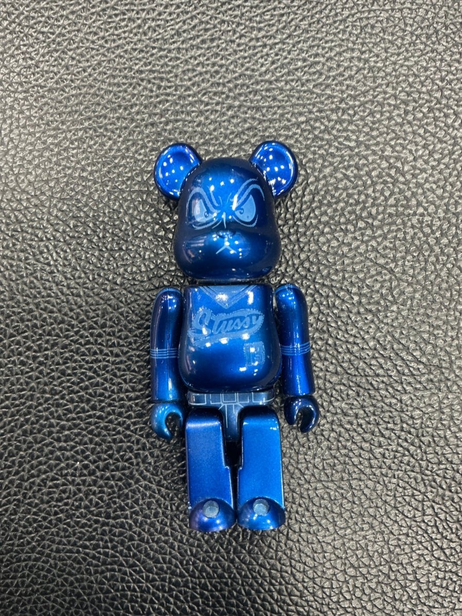BE@RBRICK x Stussy World Wide Tour Sapporo 100% - Designer Toy - Jawns on Fire Sneakers & Shoes