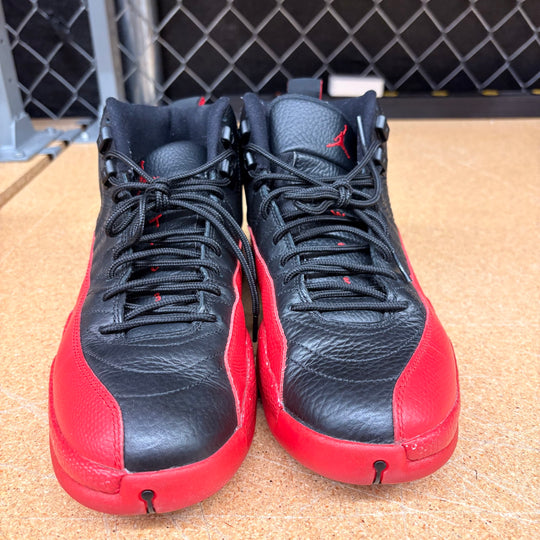 Air Jordan 12 Retro &