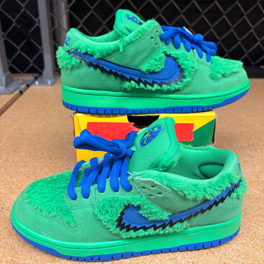 SB Dunk Low Grateful Dead Bears Green (Men 6) Used
