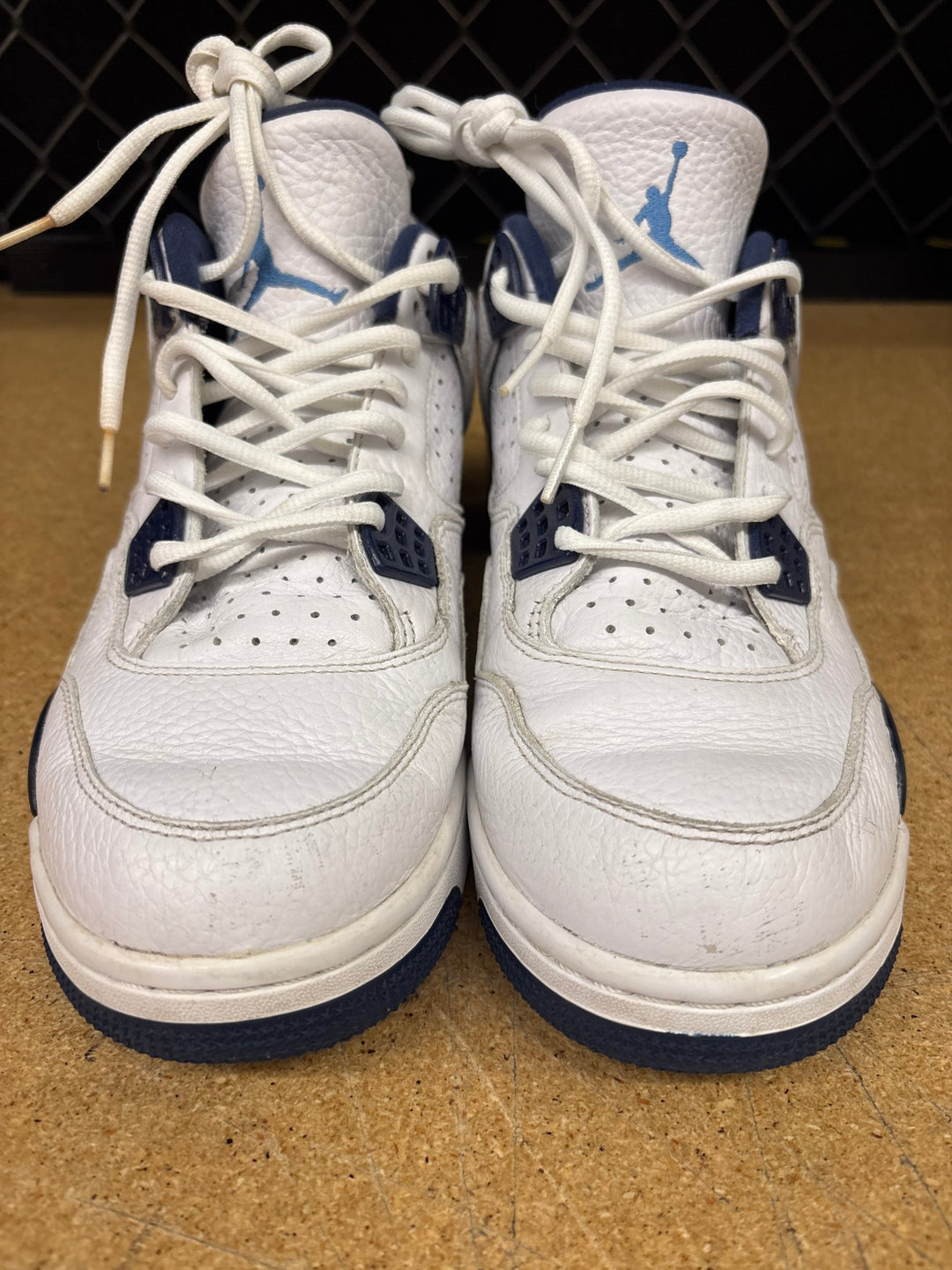 Jordan 4 Retro Columbia (2015) Men 10.5 Used