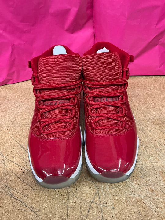 Jordan 11 Win Like 96 Men 10 Used