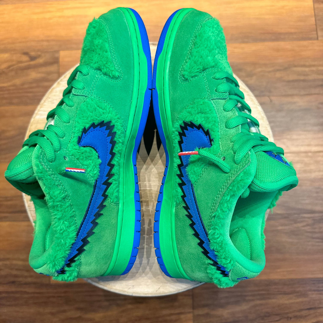 SB Dunk Low Grateful Dead Bears Green
