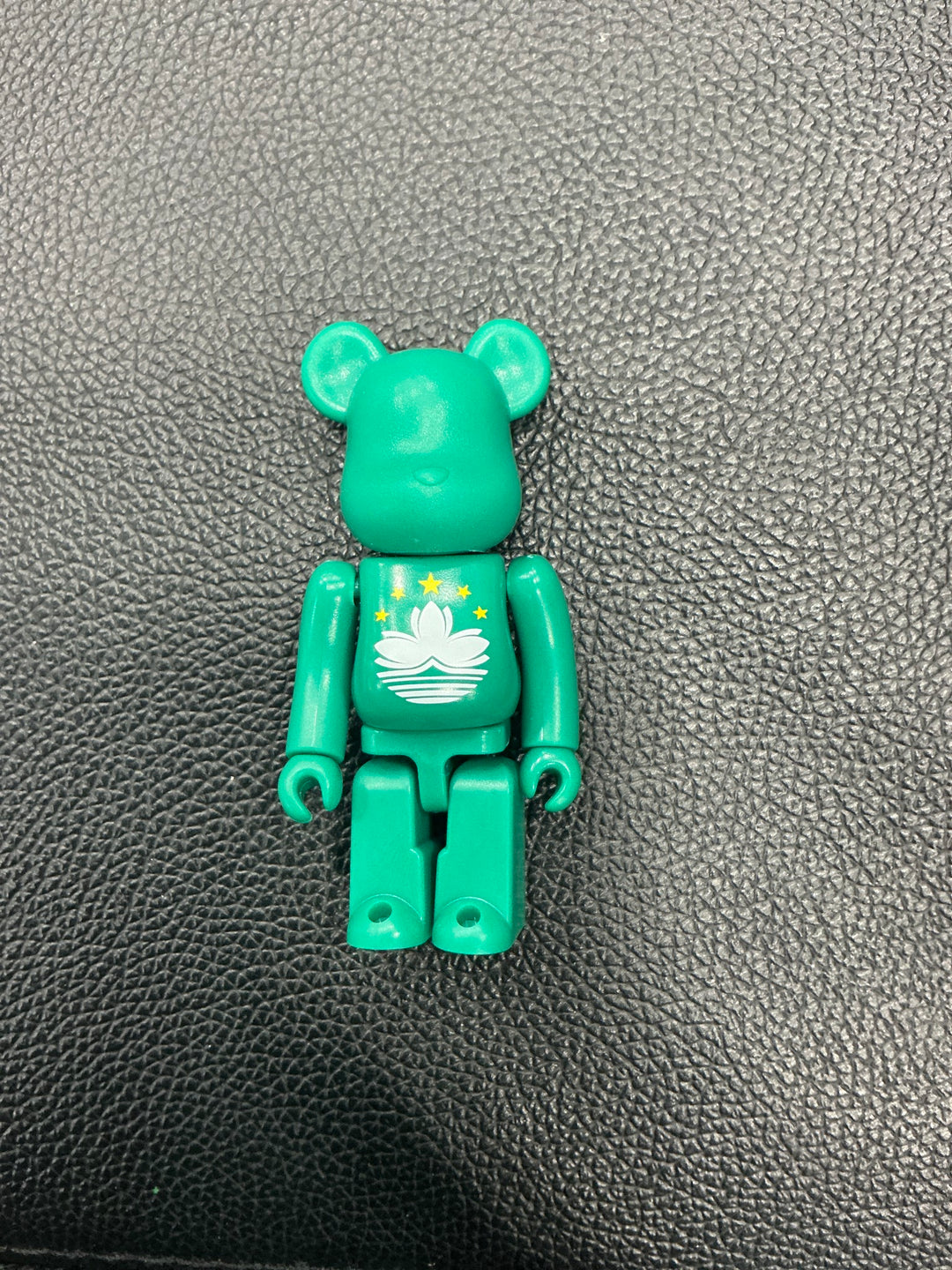 BE@RBRICK Series 43 Flag Macau 100%