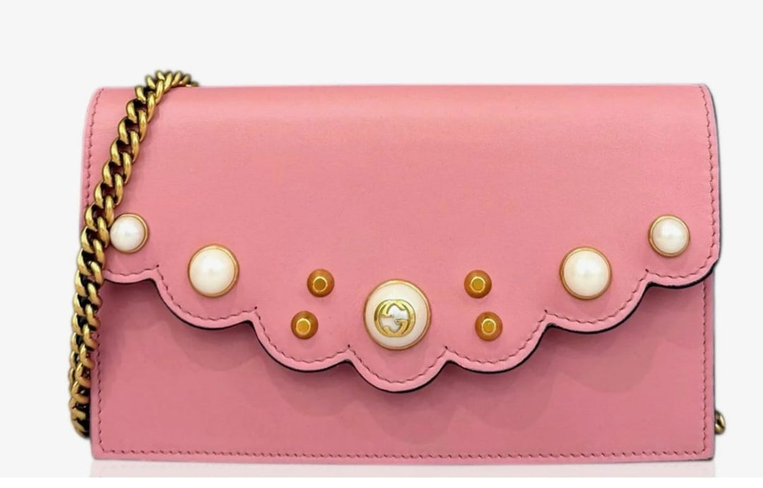 Gucci Pink Scallop Pearl Clutch Bag - Handbags - Jawns on Fire Sneakers &amp; Shoes