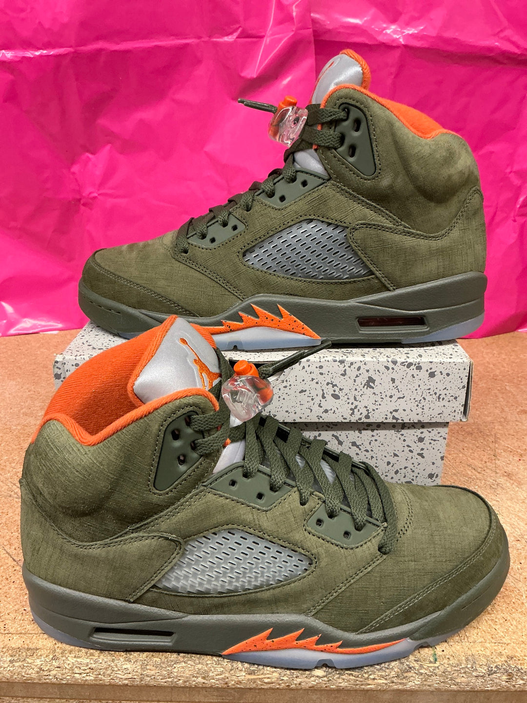 Jordan 5 Olive Mens 8.5 Used