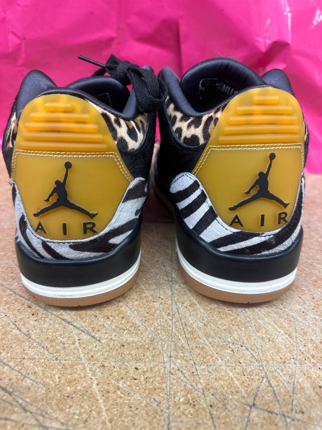 Jordan 3 Cheetah Men 9 Used