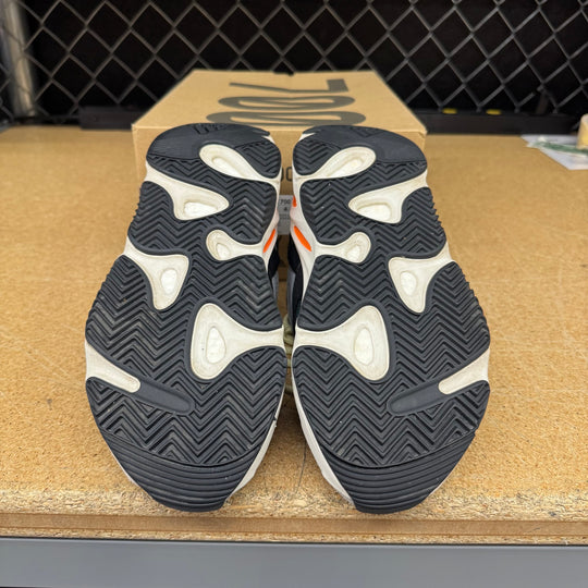 adidas Yeezy Boost 700 'Wave Runner' (Men 8.5) Used