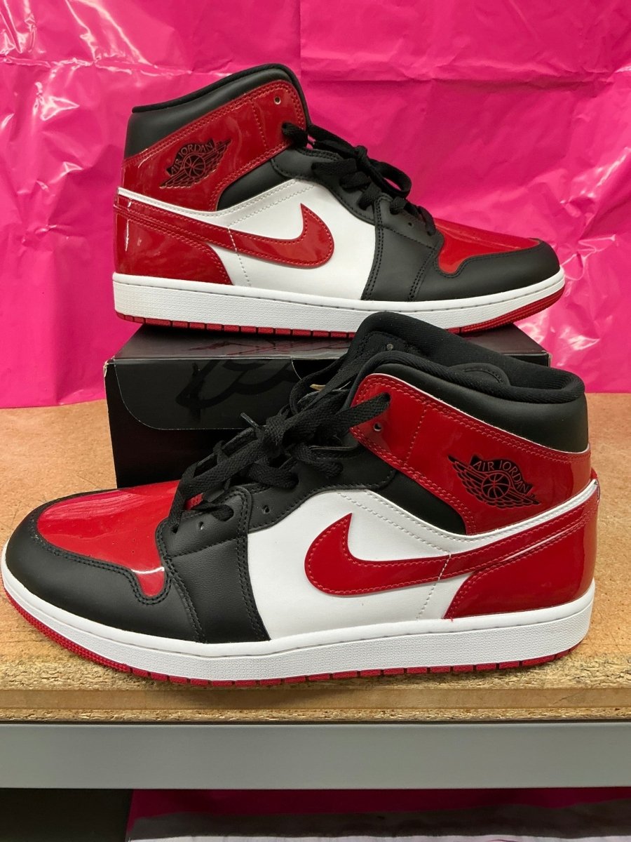 Jordan 1 Mid Patent Bred Toe Mens 13 Used - Sneakers - Jawns on Fire Sneakers &amp; Shoes