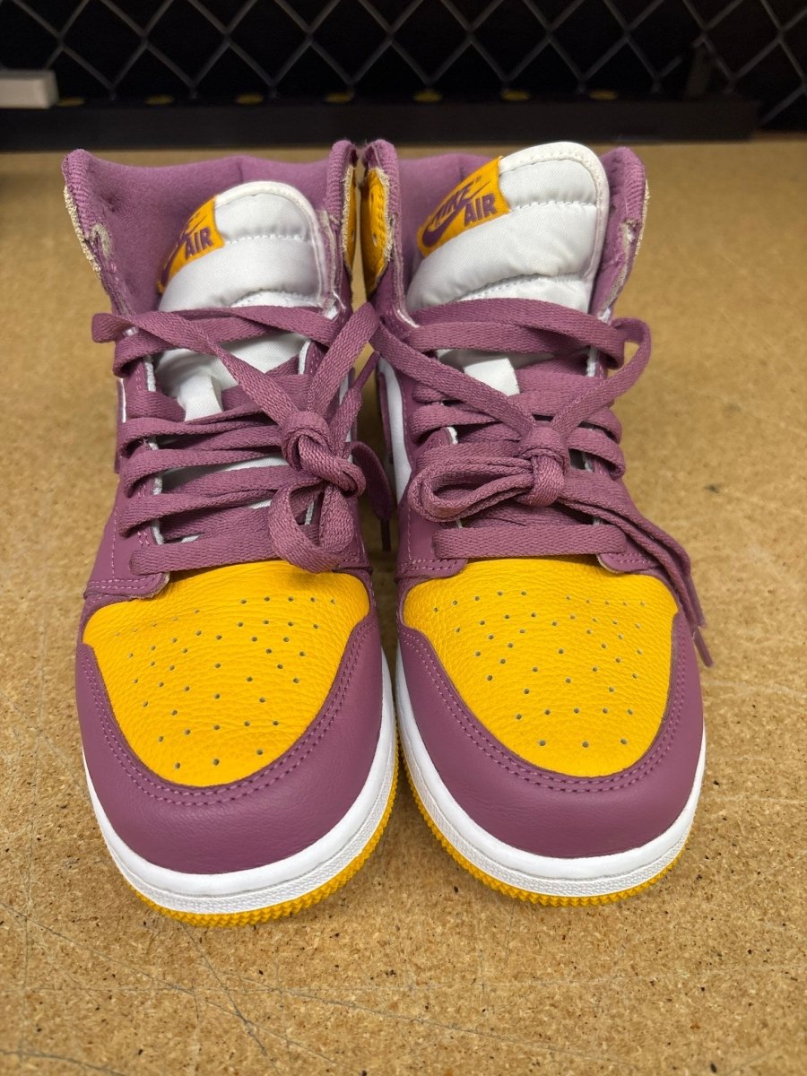 Jordan 1 Retro High OG Brotherhood (GS 6) Used - Sneakers - Jawns on Fire Sneakers & Shoes