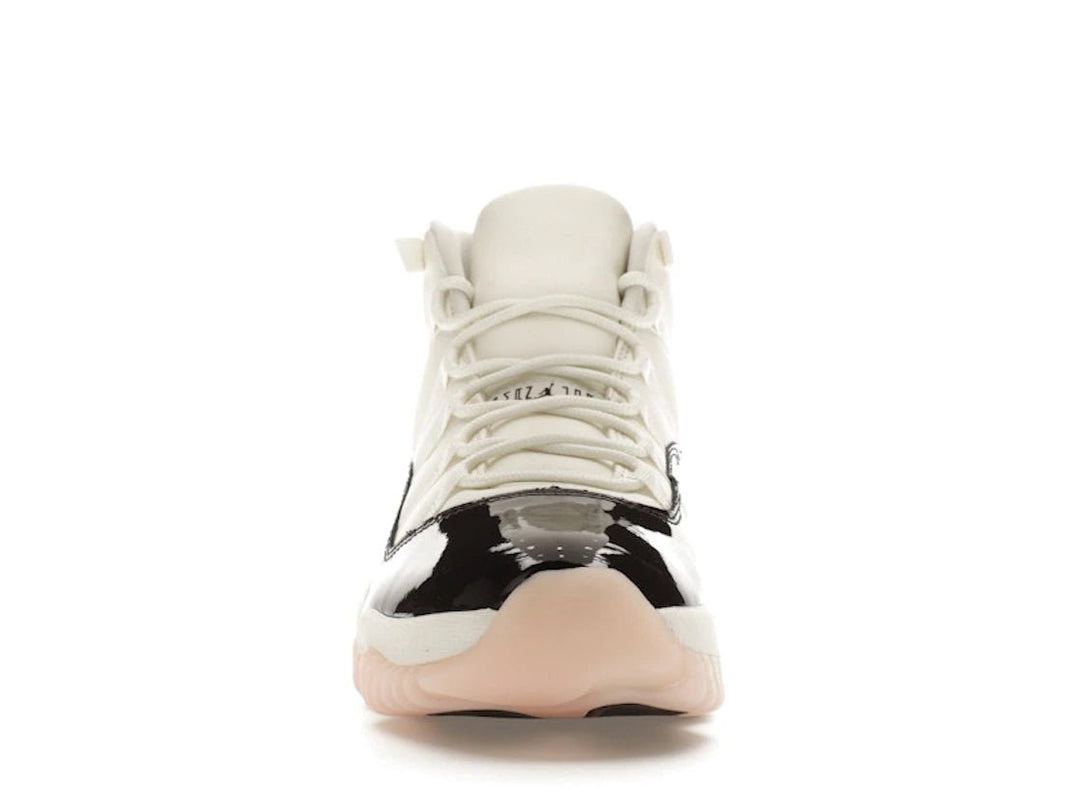 Jordan 11 Retro Neapolitan (Women&