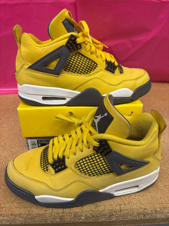 Jordan 4 Lightning Men 9 Used - Sneakers - Jawns on Fire Sneakers &amp; Shoes