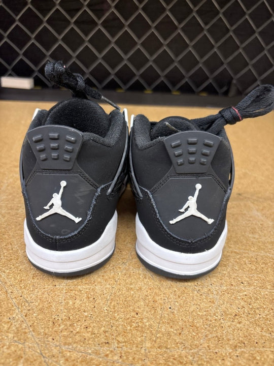Jordan 4 White Thunder PS 2 Used - Sneakers - Jawns on Fire Sneakers &amp; Shoes