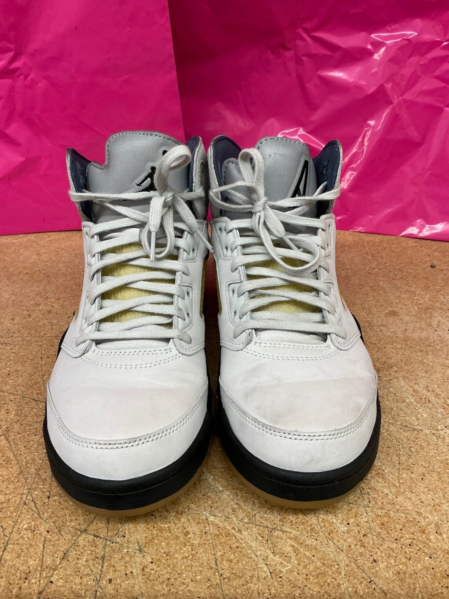 Jordan 5 A Ma Maniere Photon Dust Blue Men 11 Used - Sneakers - Jawns on Fire Sneakers &amp; Shoes