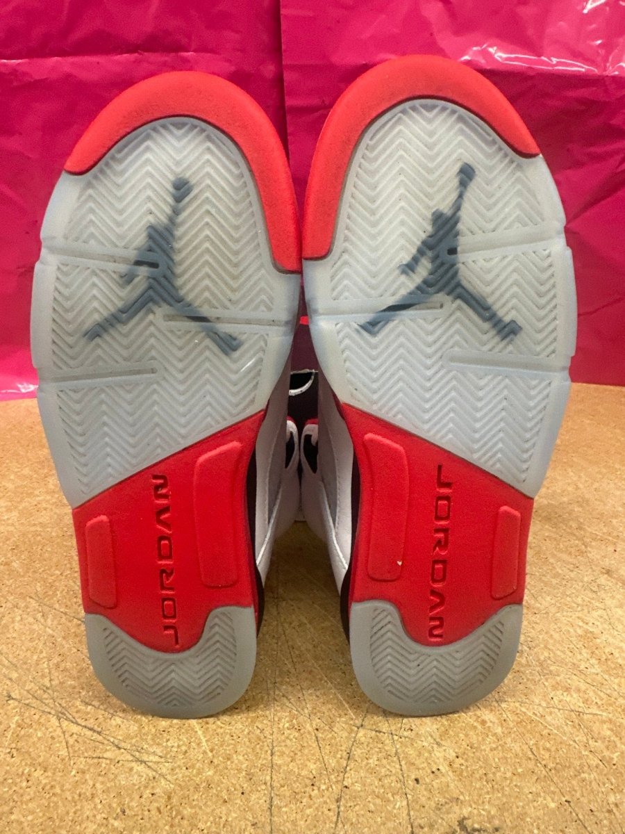 Jordan 5 Fire Red GS 7 Used - Sneakers - Jawns on Fire Sneakers &amp; Shoes