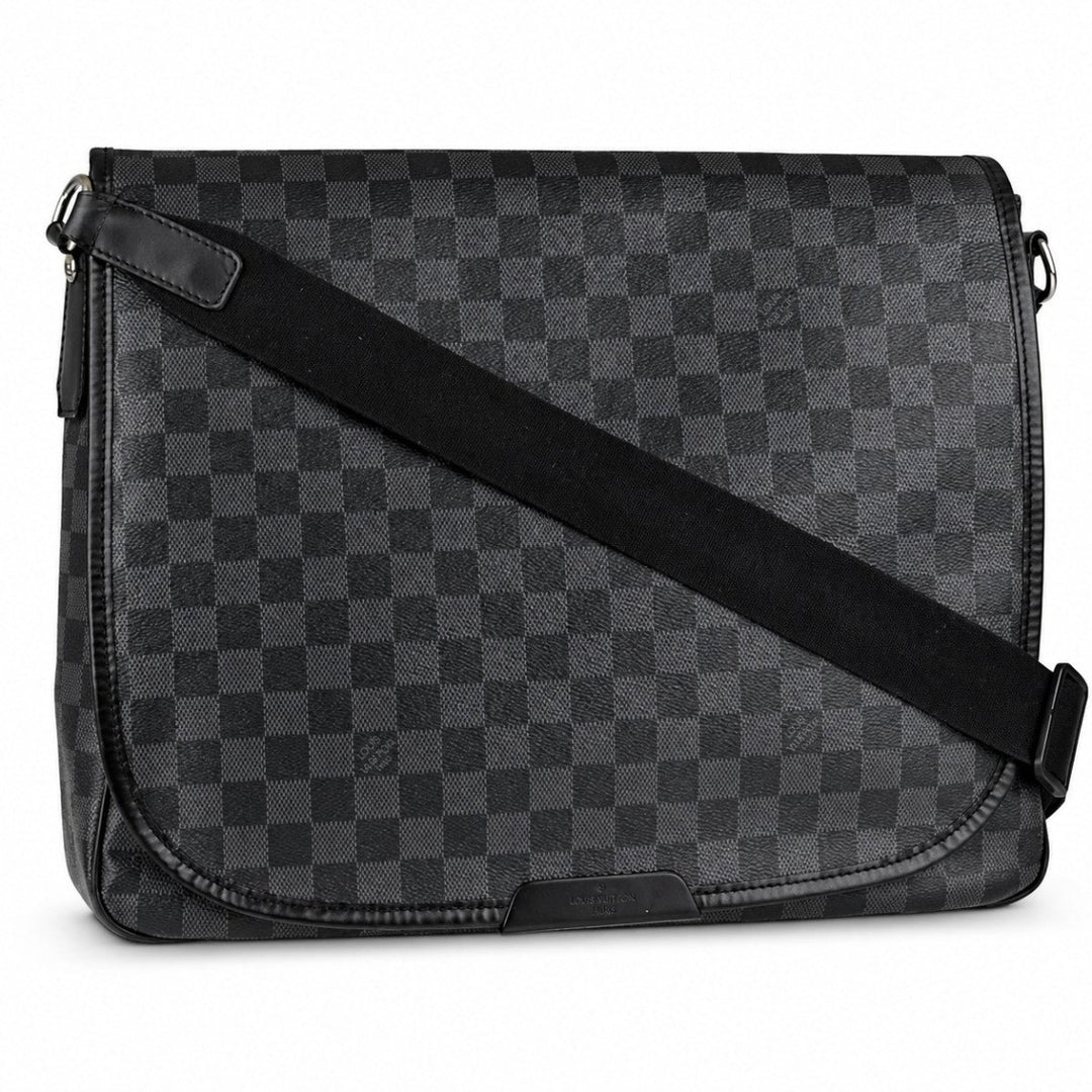 Louis Vuitton Damier Graphite Daniel GM Messenger Bag - Handbags - Jawns on Fire Sneakers & Shoes
