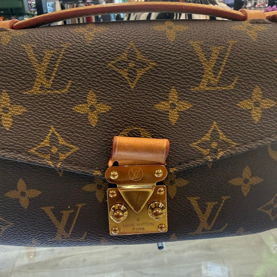 Louis Vuitton Pochette Métis Monogram Satchel - Gently Loved M44875 - Handbags - Jawns on Fire Sneakers &amp; Shoes
