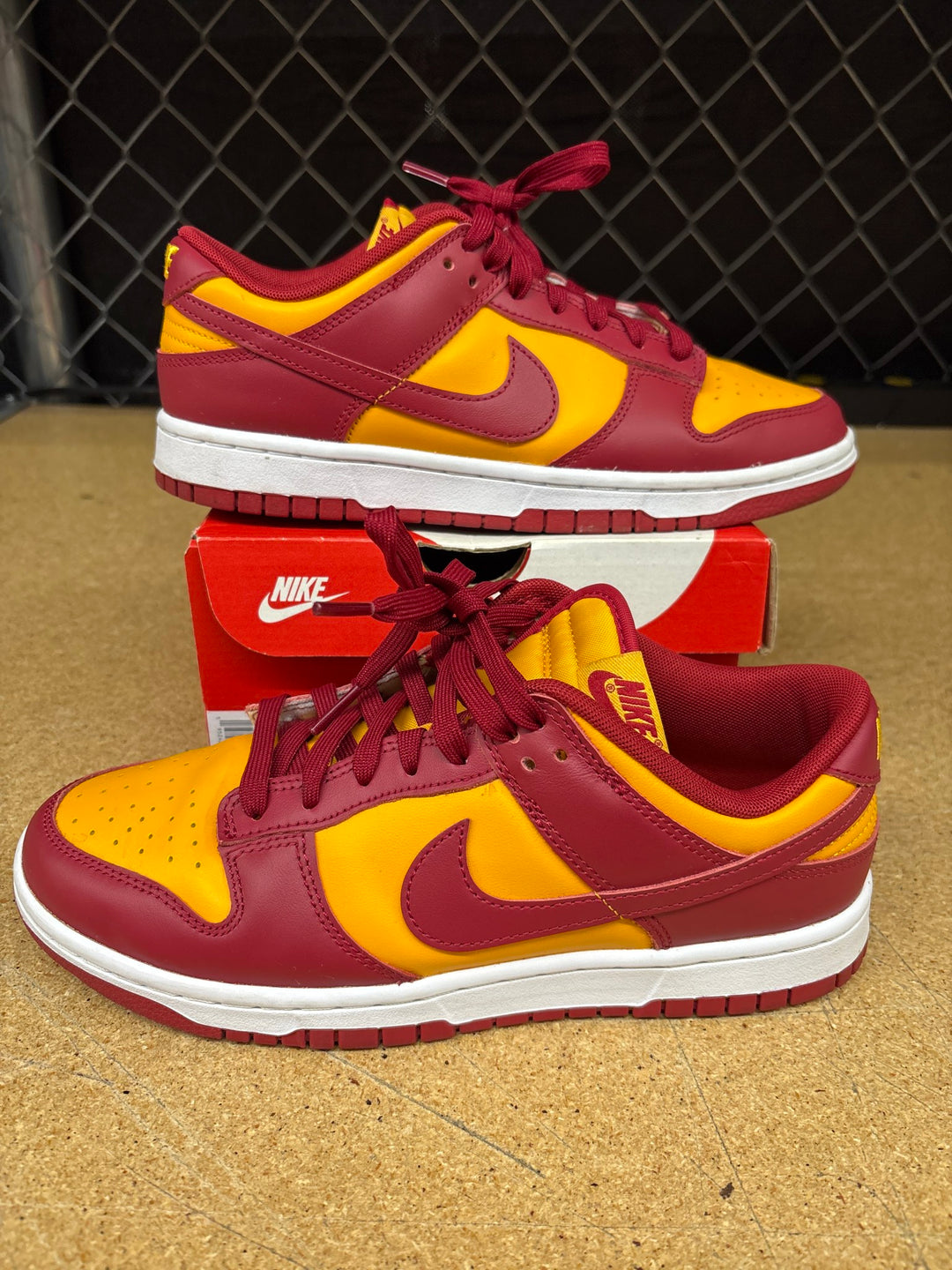 Nike Dunk Low Midas Gold  Mens 7.5 Used