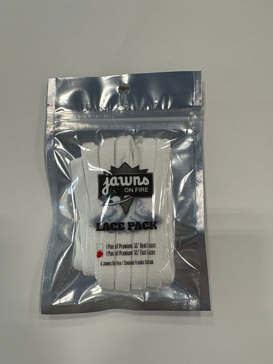 Sneaker Freak Flat Laces - White