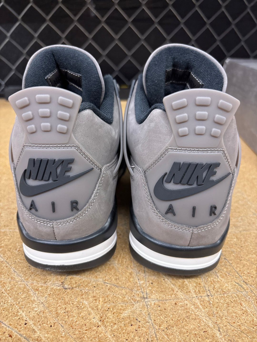 Jordan 4 Cave Stone Men 10.5 Used