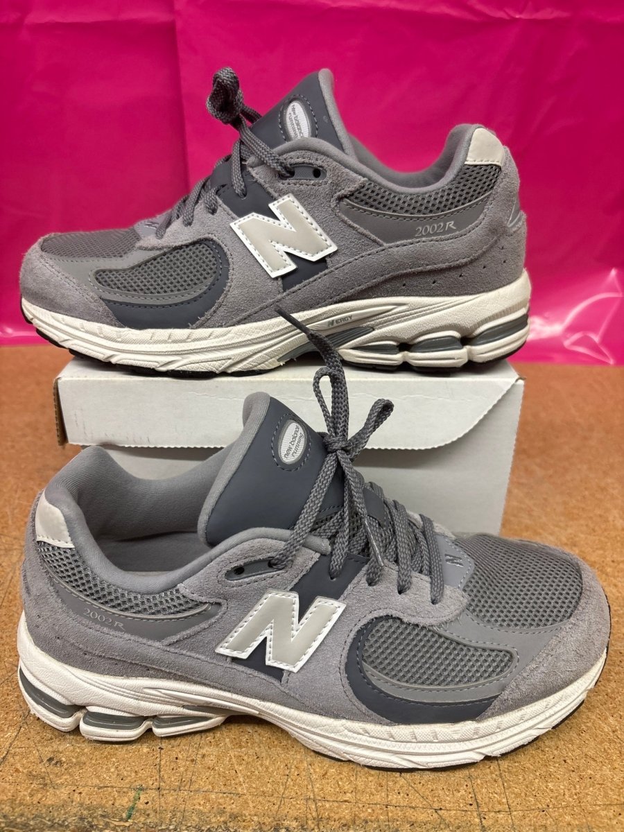 New Balance 2002R Grey Mens 7 Used No Box - Sneakers - Jawns on Fire Sneakers & Shoes