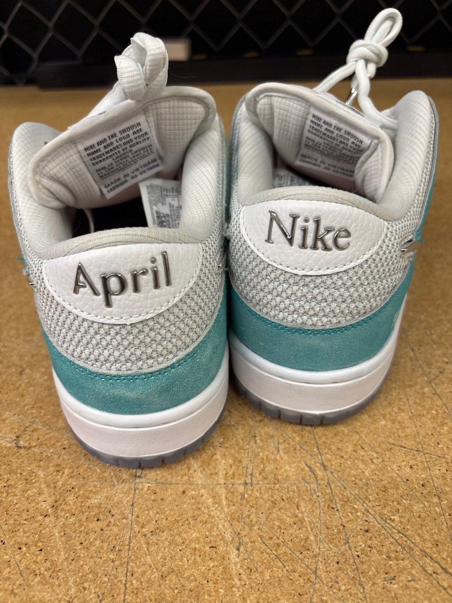 Nike SB Dunk Low April Men 13 Used - Sneakers - Jawns on Fire Sneakers &amp; Shoes