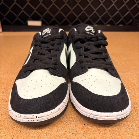 Nike SB Dunk Low Barely Green (Men 13) Used - Sneakers - Jawns on Fire Sneakers &amp; Shoes