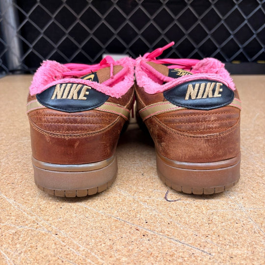 Nike SB Dunk Low Gibson Guitar Case (Men 12) Used - Sneakers - Jawns on Fire Sneakers &amp; Shoes