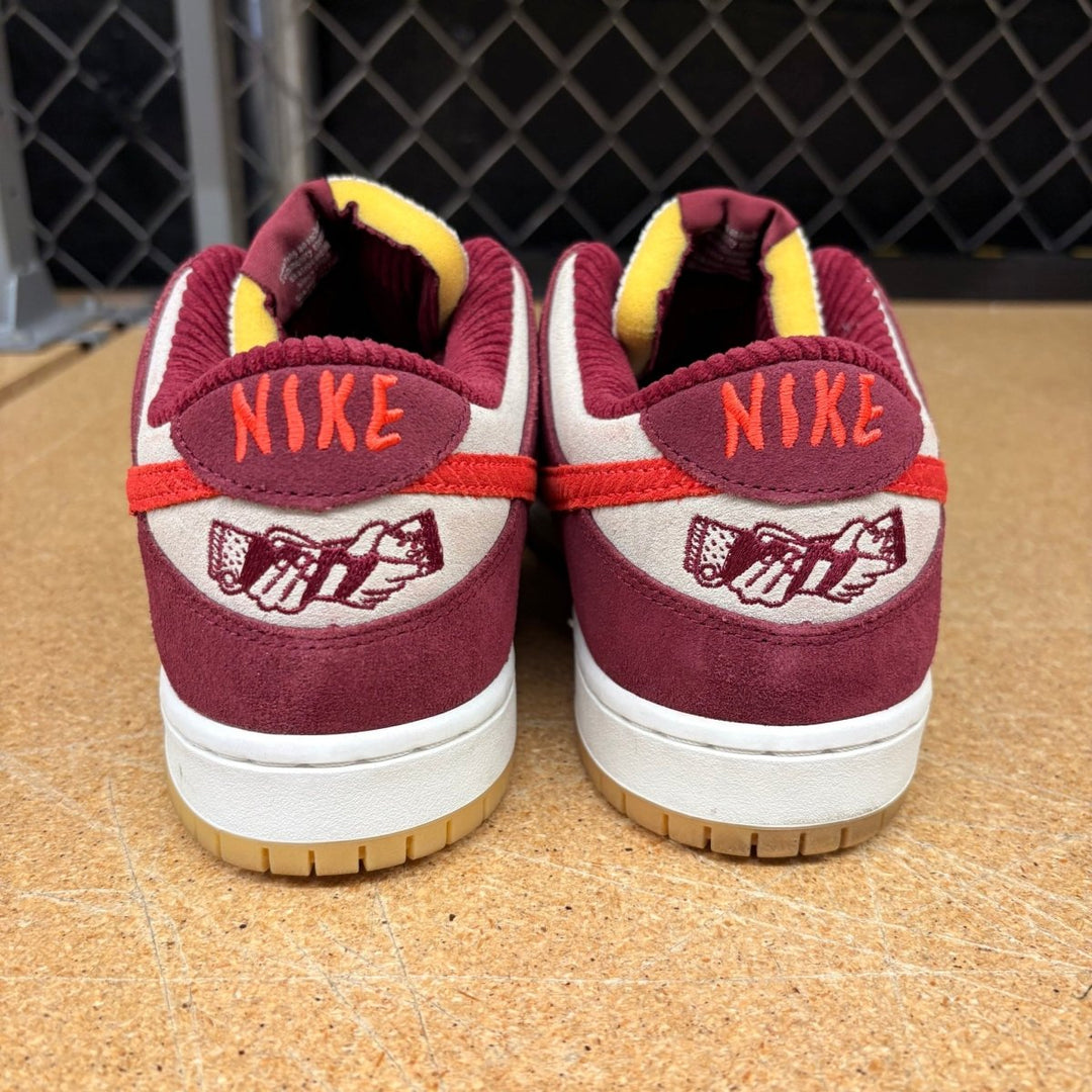 Nike SB Dunk Low Skate Like a Girl (Men 9.5) Used - Sneakers - Jawns on Fire Sneakers &amp; Shoes