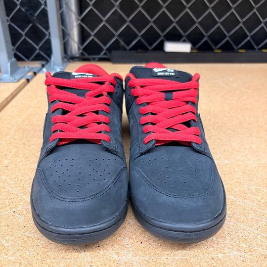 Nike SB Dunk Low Supreme 94 Black (Men 11) Used - Sneakers - Jawns on Fire Sneakers & Shoes