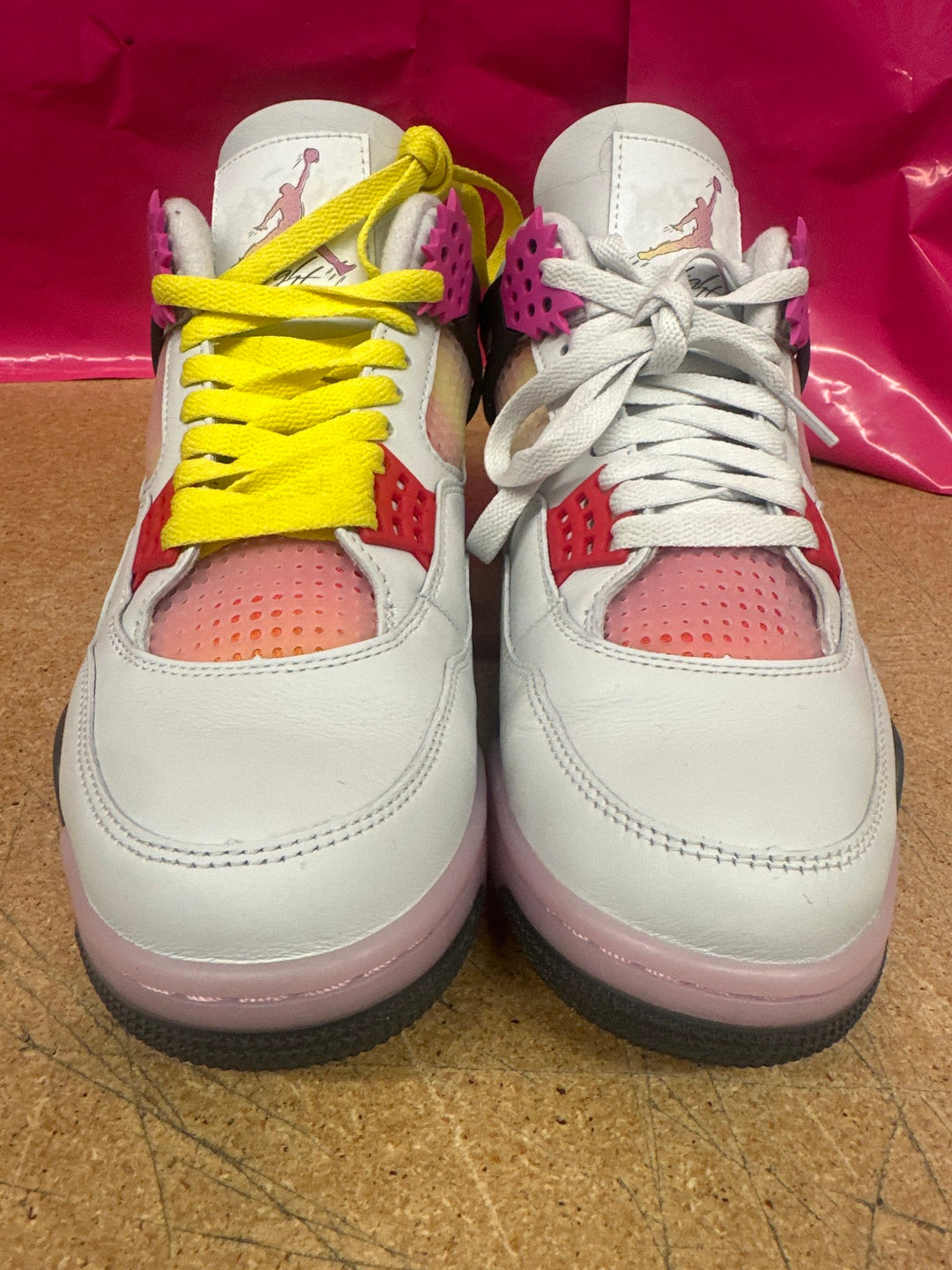 Jordan 4 Comics Men 9 Used