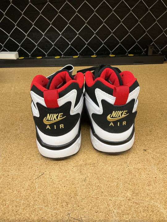 Nike Diamond Turf 49ers (Men 10) Used