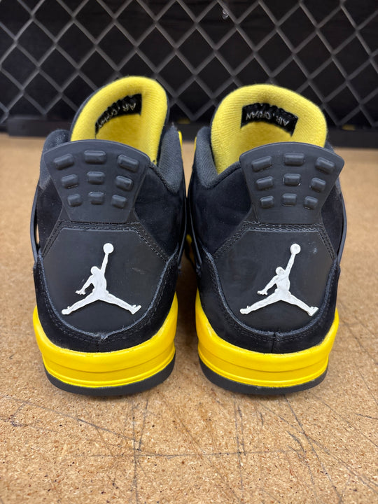 Jordan 4 Yellow Thunder -Gradeschool 6.5- Used