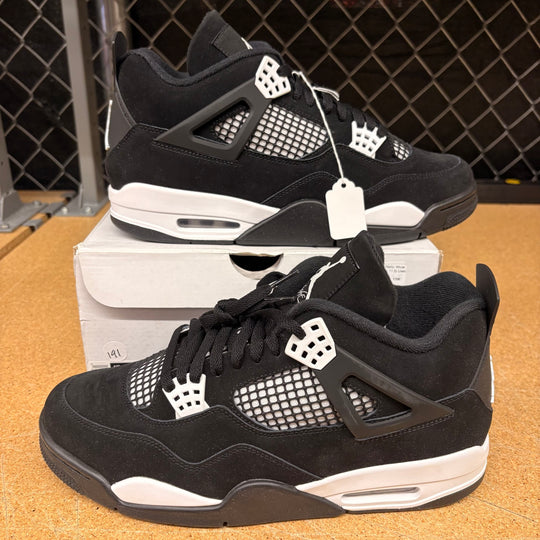 Air Jordan 4 Retro &