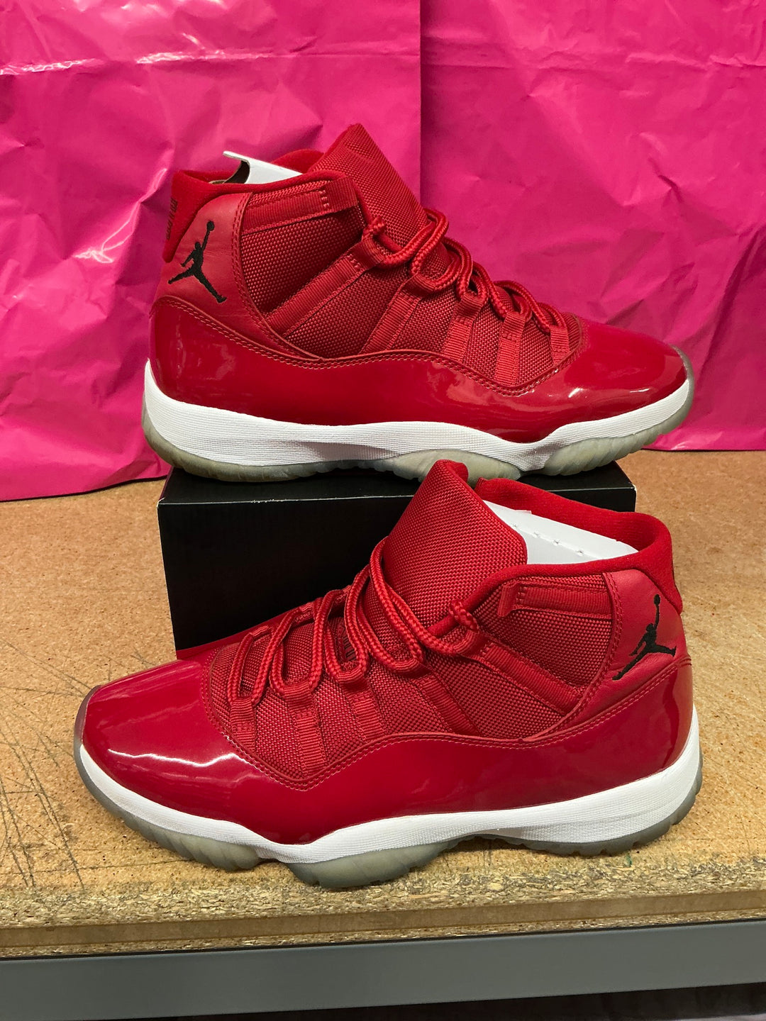 Jordan 11 Win Like 96 Men 10 Used