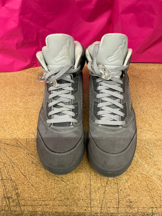 Jordan 5 Wolf Grey Men 12 Used