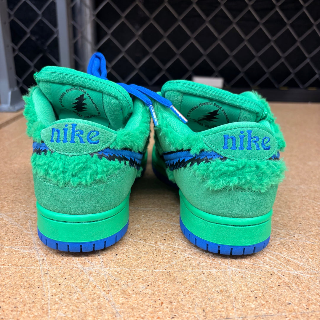 SB Dunk Low Grateful Dead Bears Green (Men 6) Used