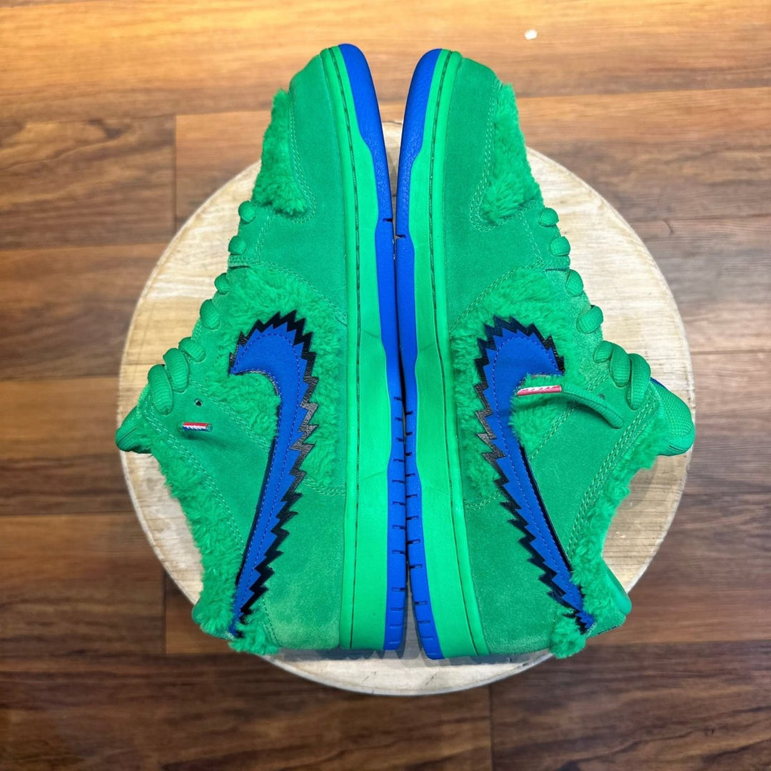 SB Dunk Low Grateful Dead Bears Green - Sneakers - Jawns on Fire Sneakers & Shoes