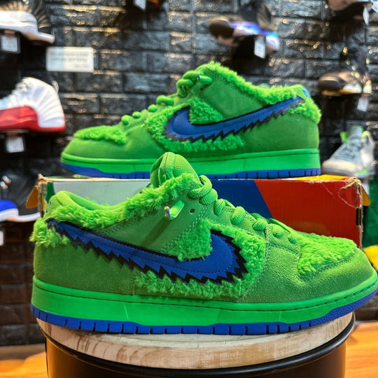 SB Dunk Low Grateful Dead Bears Green - Sneakers - Jawns on Fire Sneakers & Shoes