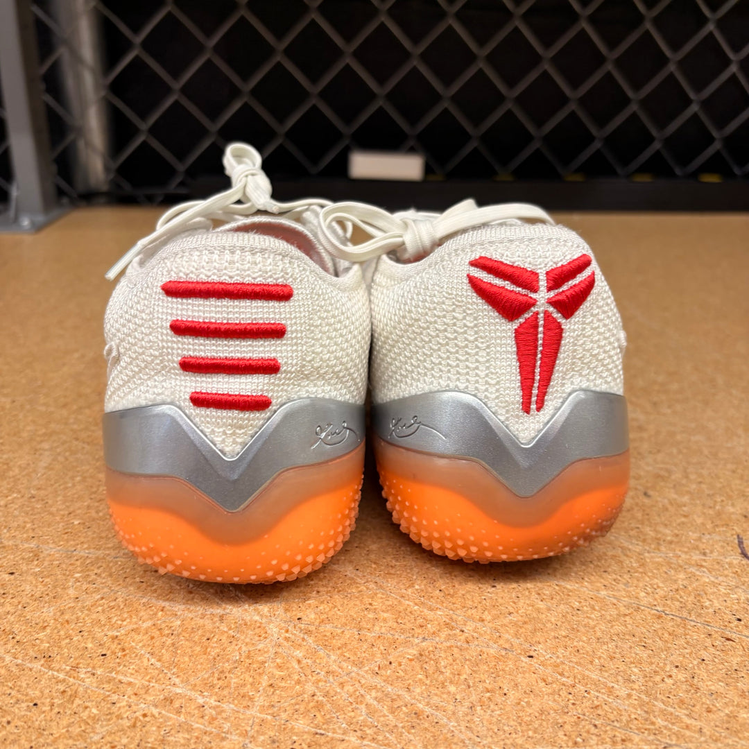 Nike Kobe NXT 360 Infrared (Men 12) Used